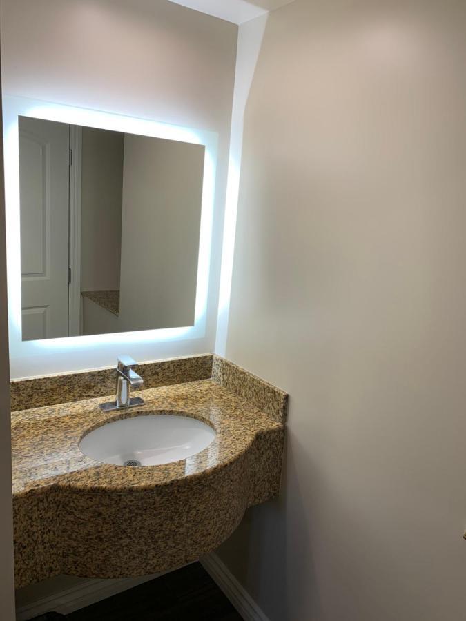 Walnut Inn&Suites West Covina Zewnętrze zdjęcie