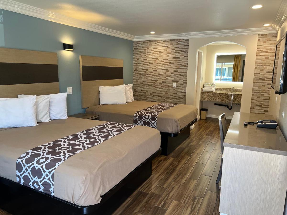 Walnut Inn&Suites West Covina Zewnętrze zdjęcie